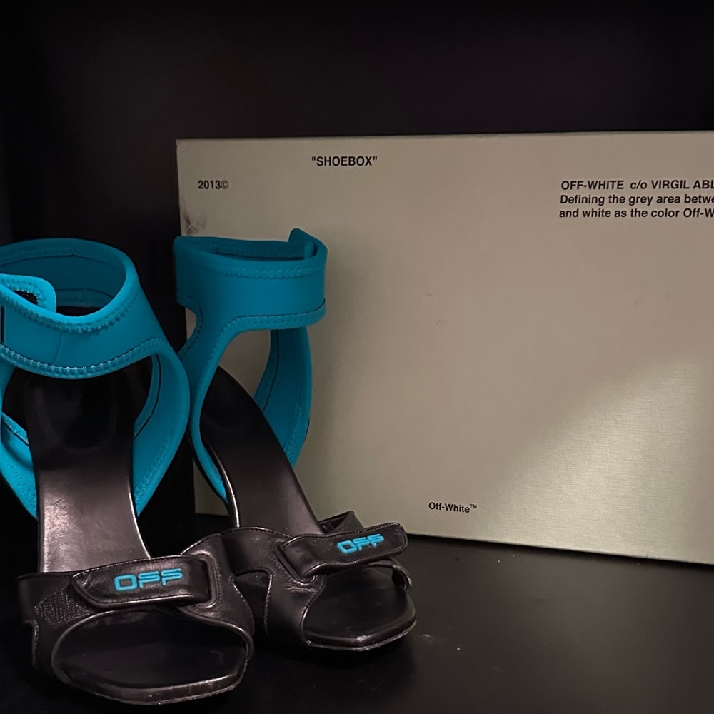 Off white heels with box